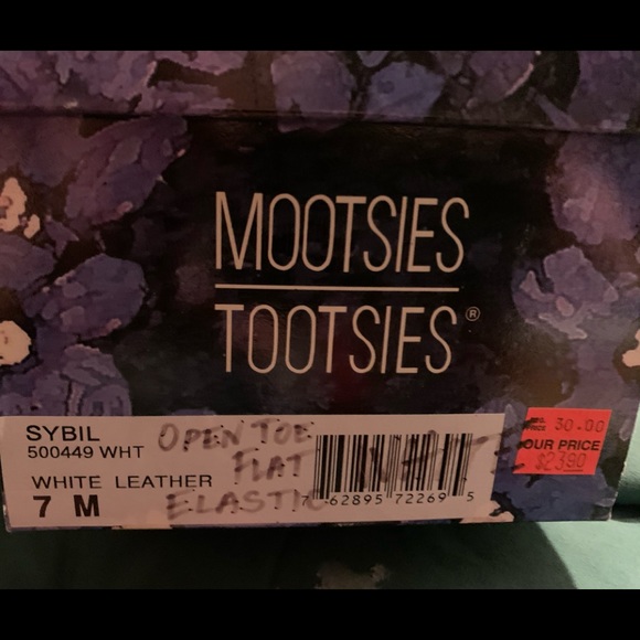 Mootsie tootsie open toe flat elastic whit sandal - Picture 3 of 3